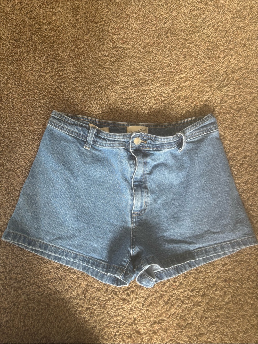 Universal Thread Light Blue High-Rise Denim Shorts